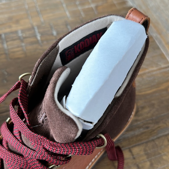 NEW! Kodiak Boots - Picture 7 of 10